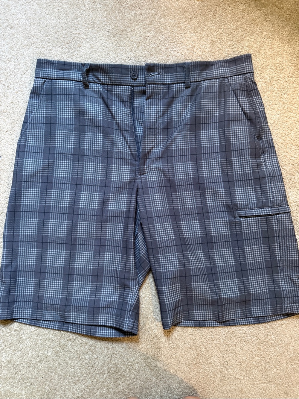 Pebble Beach Gray Plaid Golf Cargo Shorts
